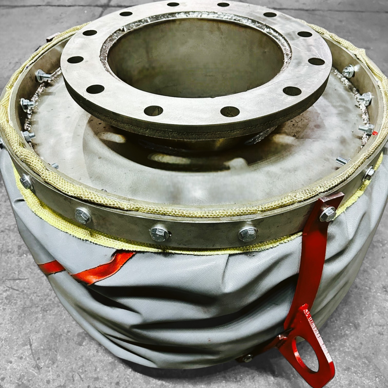 Soda Endüstrisinde Vidalı Soğutucu için Çelik Çerçeveli Kumaş Metal Kompansatör